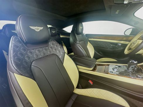 Certified 2024 Bentley Continental GT image 27
