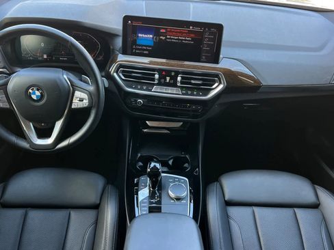 Used 2023 BMW X3 xDrive30i w/ Premium Package image 4