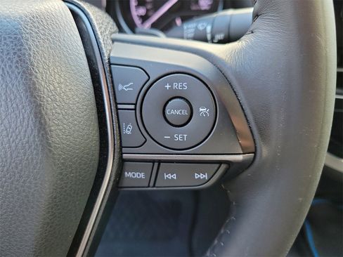 Used 2021 Toyota Camry SE w/ Convenience Package image 20