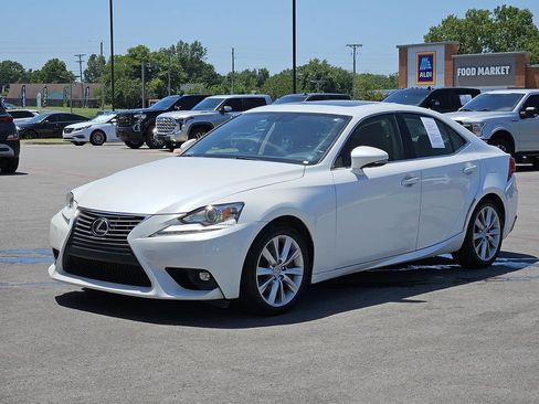 Used 2016 Lexus IS 200t RWD image 2