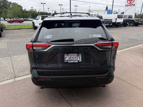 Certified 2023 Toyota RAV4 XLE w/ XLE Grade Weather Package AWD/4WD image 7