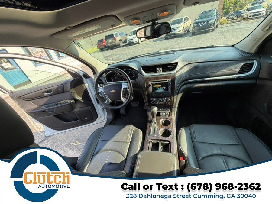 Used 2016 Chevrolet Traverse LT FWD image 22