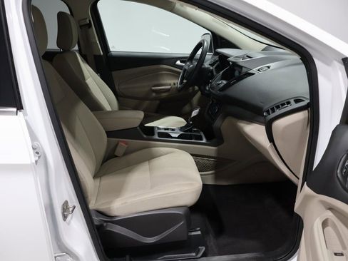 Used 2018 Ford Escape SE w/ SE Sync 3 Package image 24