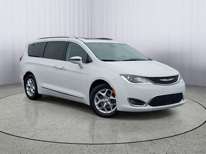 Certified 2020 Chrysler Pacifica Limited