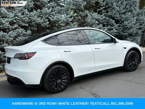 Used 2023 Tesla Model Y Long Range AWD/4WD image 9