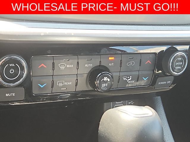 Used 2025 Jeep Compass Limited AWD/4WD image 10