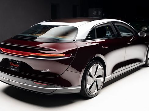 Used 2023 Lucid Air Touring AWD/4WD image 34