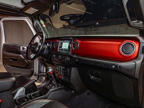 Used 2019 Jeep Wrangler Unlimited Rubicon image 15