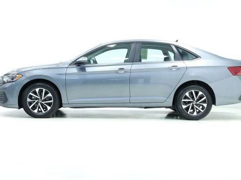 Used 2024 Volkswagen Jetta S FWD image 4
