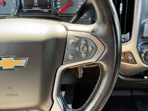 Used 2018 Chevrolet Silverado 1500 LT w/ Midnight Edition AWD/4WD image 66