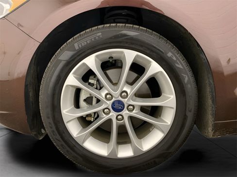 Used 2019 Ford Fusion SEL image 20