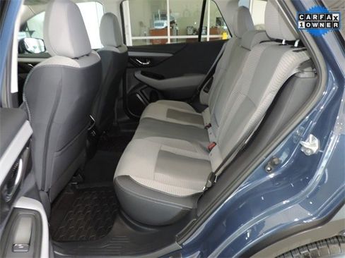 Used 2024 Subaru Outback Premium image 18