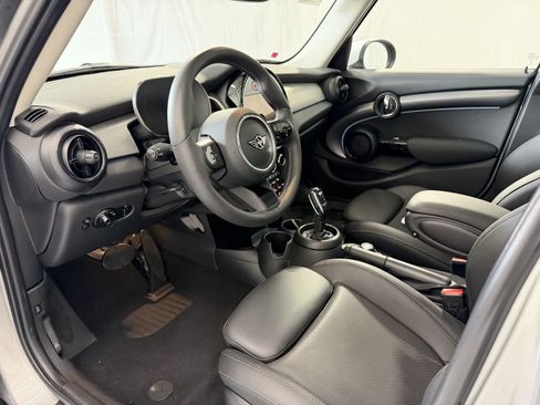 Certified 2024 MINI Cooper S FWD image 9