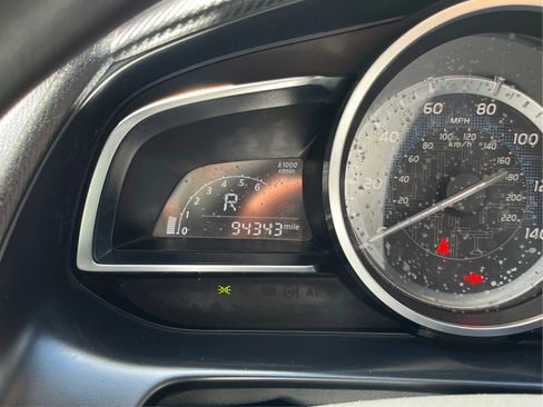 Used 2018 Toyota Yaris iA FWD image 16