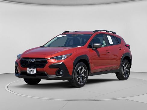 Used 2024 Subaru Crosstrek 2.0i Premium w/ Crosstrek Mirror Package AWD/4WD image 6