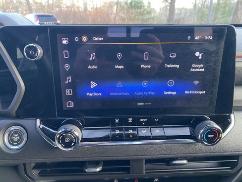 Used 2023 Chevrolet Colorado Trail Boss w/ Technology Package image 27