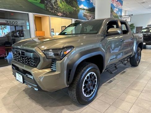 New 2026 Toyota Tacoma TRD Off-Road image 2