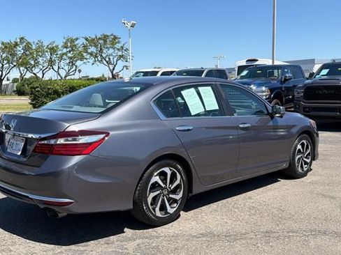 Used 2017 Honda Accord EX-L image 3