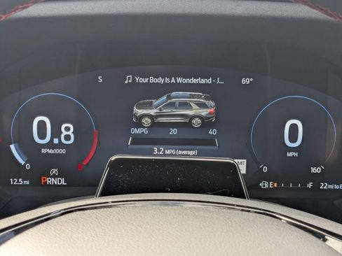 New 2026 Ford Explorer ST-Line w/ ST-Line Street Pack image 10