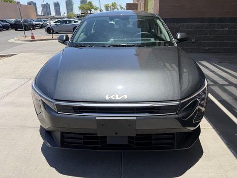 Used 2025 Kia K4 FWD image 10