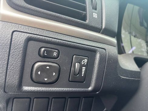 Used 2012 Lexus CT 200h Premium w/ Premium Audio Pkg (F Sport) FWD image 20