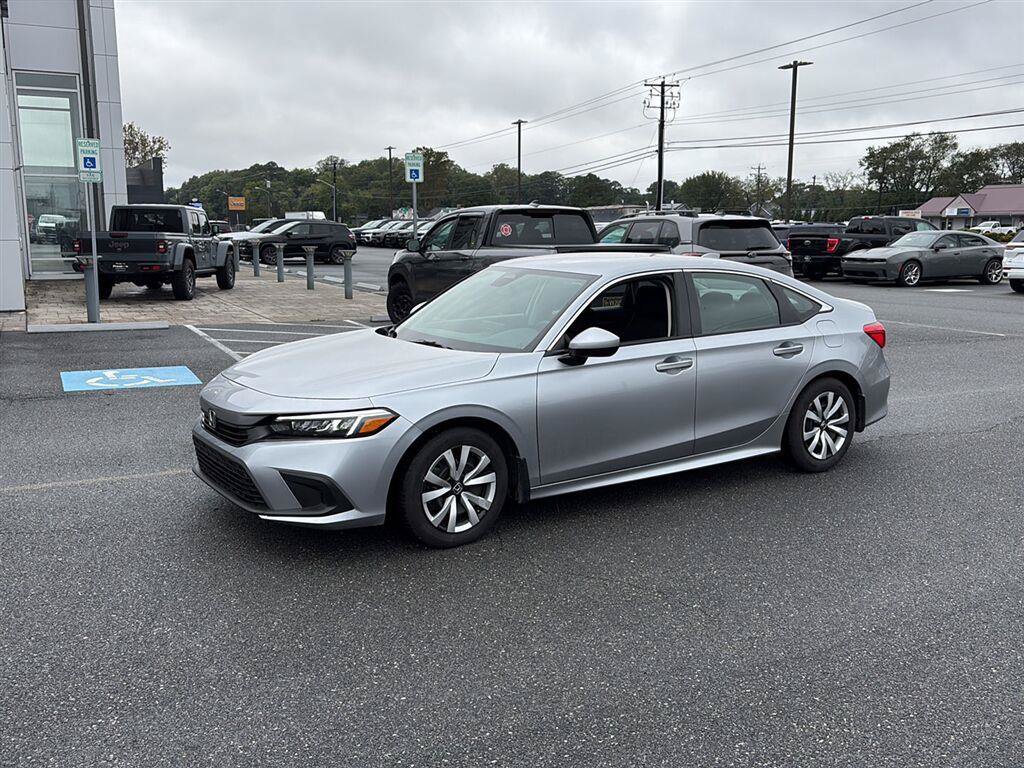 Used 2024 Honda Civic LX image 2