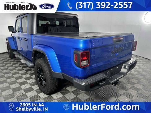 Used 2022 Jeep Gladiator Sport AWD/4WD image 6