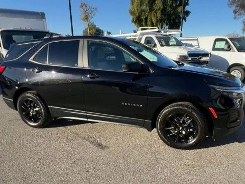 Used 2024 Chevrolet Equinox LS image 6