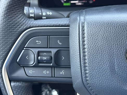 Used 2025 Toyota Tacoma TRD Off-Road image 20