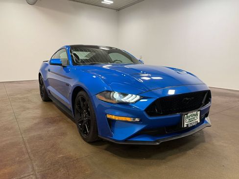Used 2019 Ford Mustang GT Premium w/ Black Accent Package RWD image 28