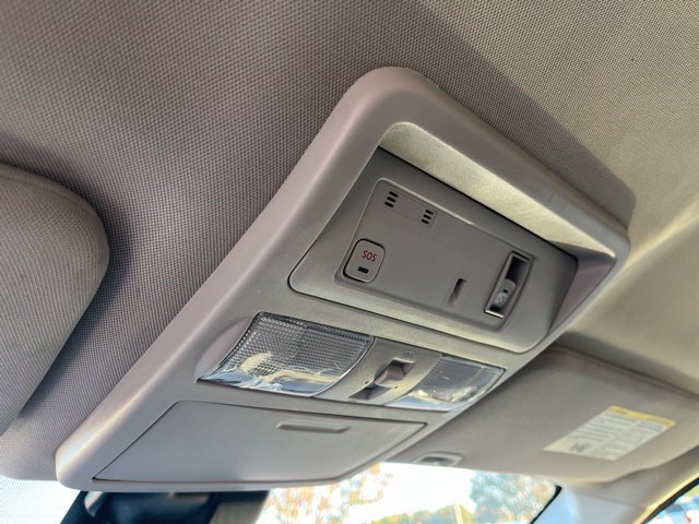 Used 2021 Nissan Titan SV w/ SV Convenience Package RWD image 28