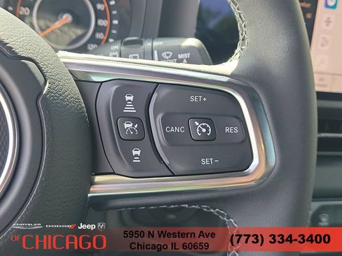 New 2026 Jeep Wrangler Unlimited Sahara AWD/4WD image 25