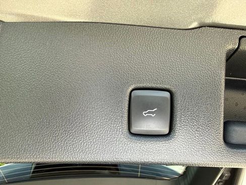 Used 2023 Ford Escape Active w/ Tech Pack #2 AWD/4WD image 40