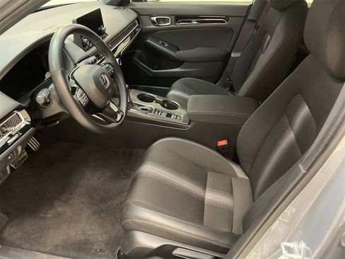 Used 2025 Honda Civic Sport image 18