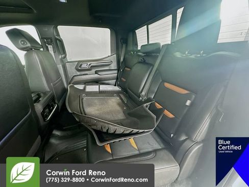 Used 2024 GMC Sierra 1500 AT4 w/ Technology Package AWD/4WD image 30