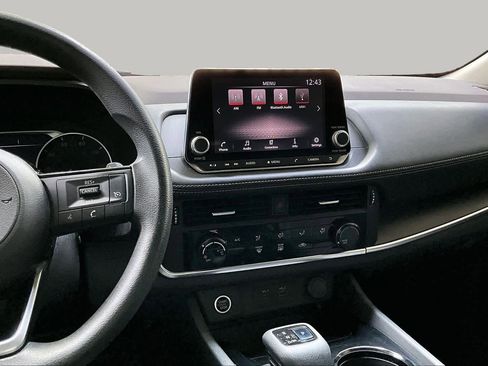 Used 2021 Nissan Rogue S FWD image 6