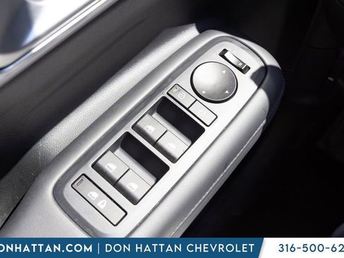Used 2025 Hyundai Santa Fe SEL FWD image 12