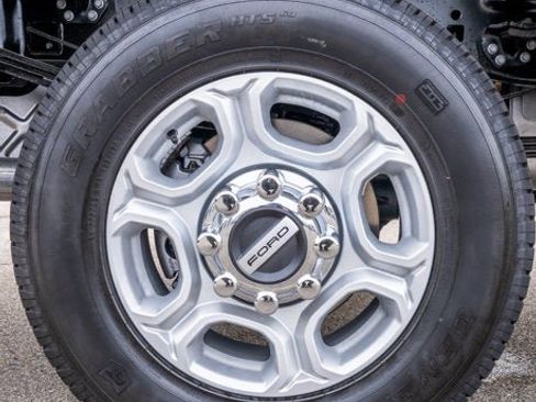 New 2026 Ford F350 XLT w/ XLT Premium Package image 9