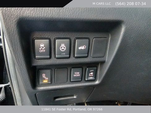 Used 2020 Nissan Pathfinder SL AWD/4WD image 19