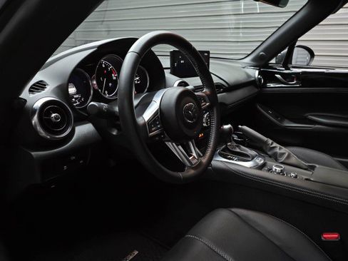 Used 2024 MAZDA MX-5 Miata Grand Touring w/ Weather Package RWD image 14