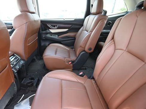 Used 2022 Subaru Ascent Touring w/ Popular Package #2A AWD/4WD image 9