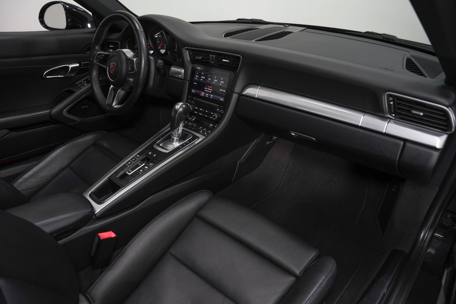 Used 2017 Porsche 911 Targa 4 AWD/4WD image 30