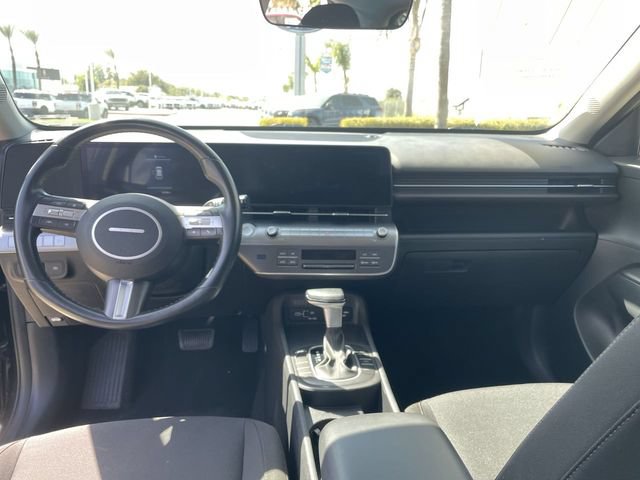 Used 2025 Hyundai Kona SEL FWD image 19