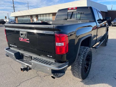 Used 2017 GMC Sierra 2500 SLE w/ SLE Preferred Package image 6