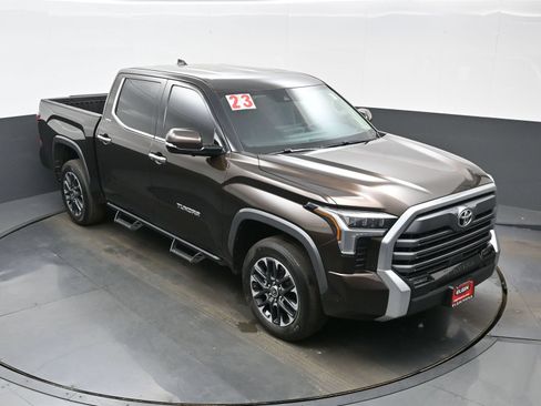Used 2023 Toyota Tundra Limited AWD/4WD image 34