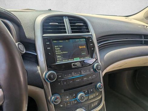 Used 2014 Chevrolet Malibu LTZ FWD image 14