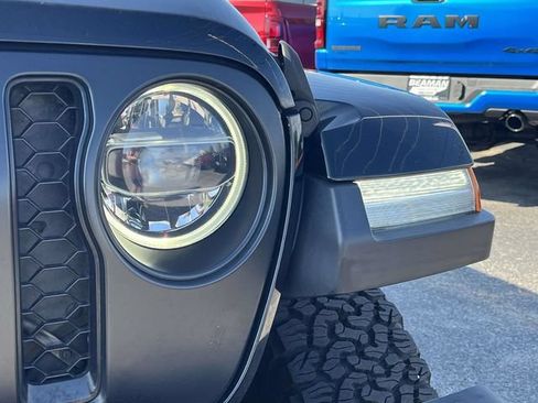 Used 2021 Jeep Wrangler Unlimited Rubicon w/ Trailer Tow Package AWD/4WD image 9
