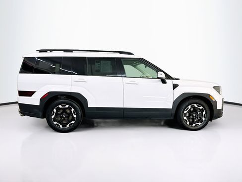 Used 2025 Hyundai Santa Fe SEL AWD/4WD image 10