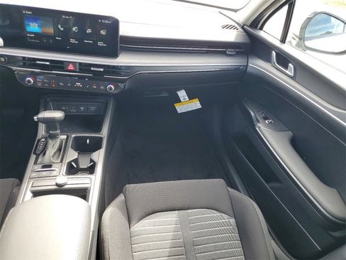 New 2025 Kia K5 LXS image 28