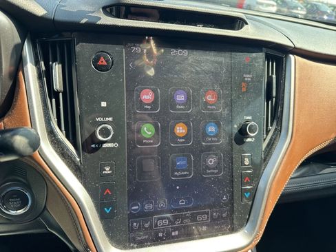 Used 2020 Subaru Outback Touring XT image 8